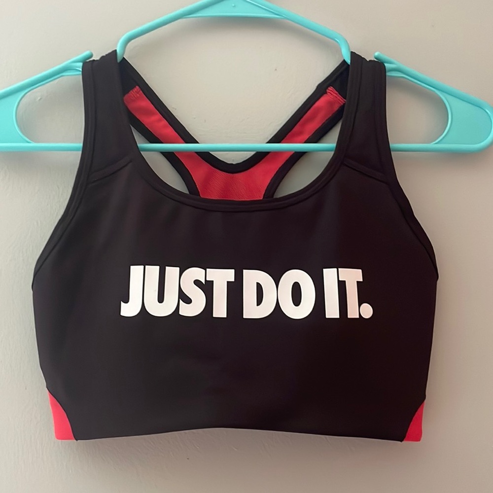 Nike Dri-Fit Sports Bra